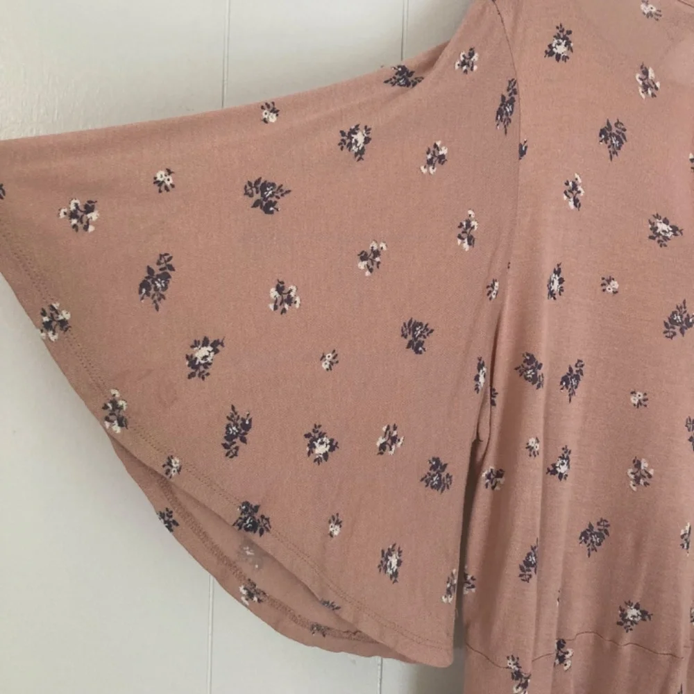 Lucky Brand Floral Smock Tunic Top size Medium - Picture 3 of 9